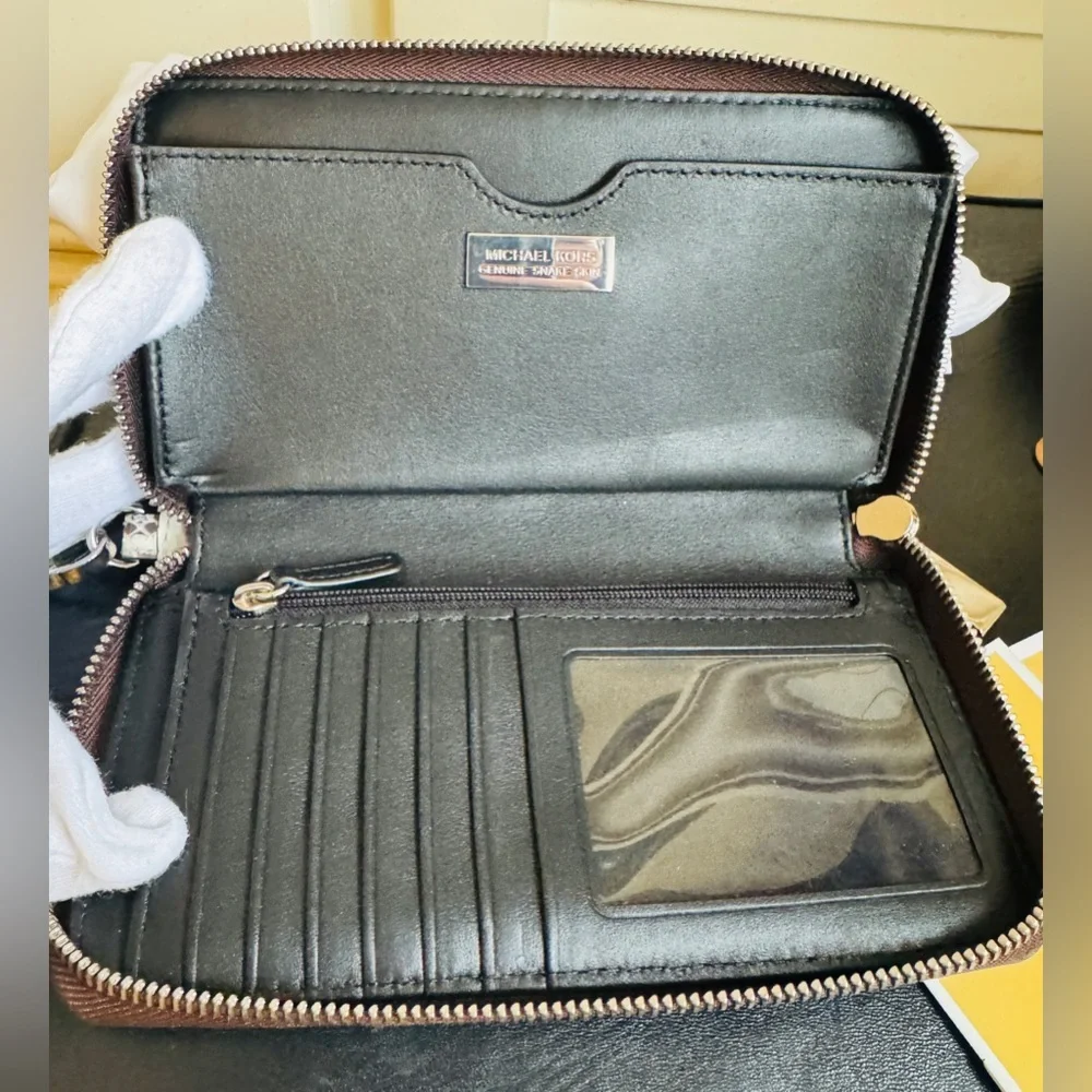 Set of 2 Michael Kors Snakeskin tote with Matching Long Wallet Shoulder Strap - Picture 14 of 15